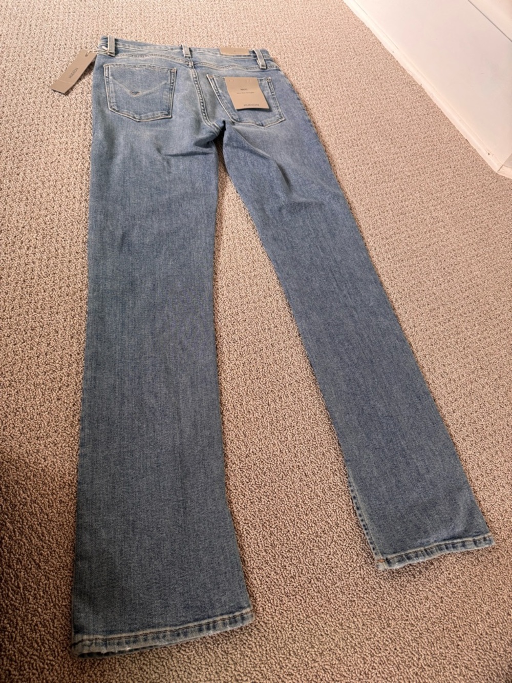 NWT Hudson ‘Nico’ Mid Rise Straight Light Blue Jeans with Front Slits Sz 27 - Picture 5 of 7